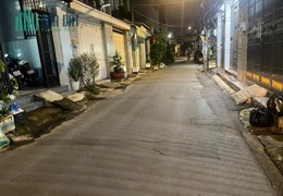 Bán nhà - Lê Đình Cẩn - Bình Tân - CHỈ 2,9 TỶ - 40M2 - HXH - KO LỘ GIỚI, KO QUY HOẠCH - SỔ HỒNG RÊNG