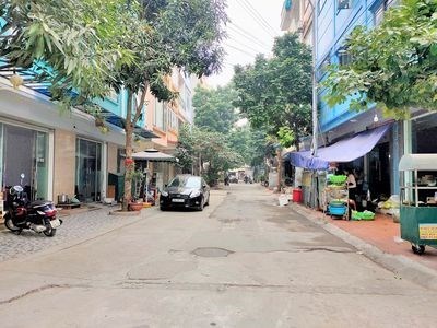Bán nhà Nguyễn Trãi 50 m2, 6 tầng , ô chờ TM, Gara ÔTÔ, KD, 8.2 tỷ