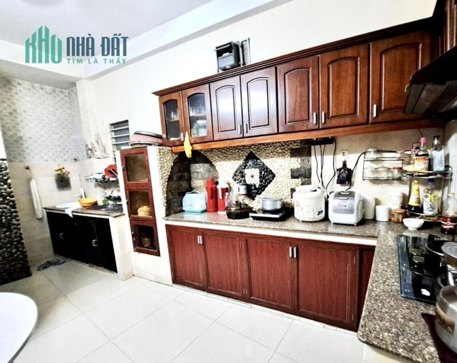 GIẢM SỐC 1 Tỷ 2 —> CHỈ CÒN 5 Tỷ x
BÁN NHÀ LÊ VĂN SỸ QUẬN 3 - 55M2 - 4 TẦNG