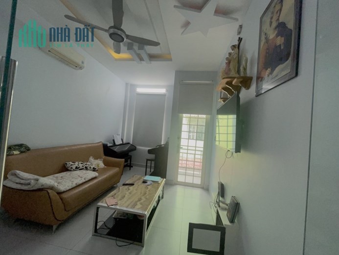 6 TỶ - NHÀ 4 TẦNG HẺM XE HƠI - BÙI ĐÌNH TUÝ - TT BÌNH THẠNH - CHỦ THIỆN CHÍ BÁN NHANH.