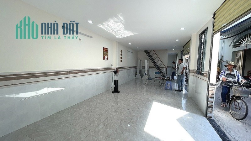 Nhà 2 Tầng 96m2 Đường Lũy Bán Bích Phường Hòa Thạnh Quận Tân Phú Nhỉnh 5 Tỷ