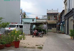 Bán lô đất 2 mặt hẻm 6m thông ĐS 8 Bình Hưng Hòa 6.3x15 full thổ đối diện Eon Tân Phú.