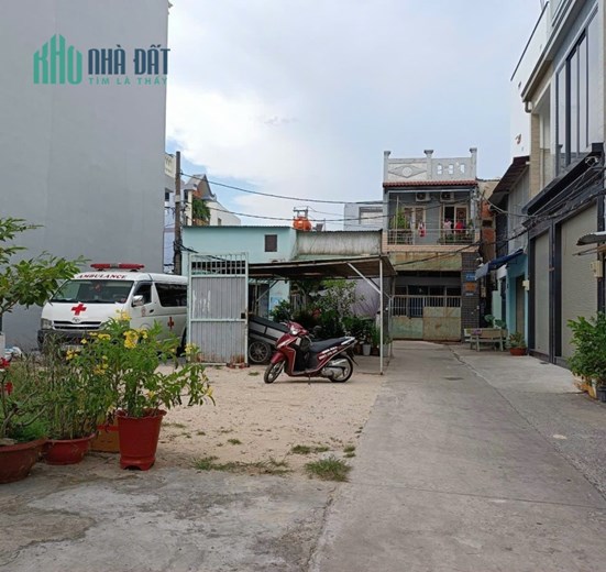 Bán lô đất 2 mặt hẻm 6m thông ĐS 8 Bình Hưng Hòa 6.3x15 full thổ đối diện Eon Tân Phú.