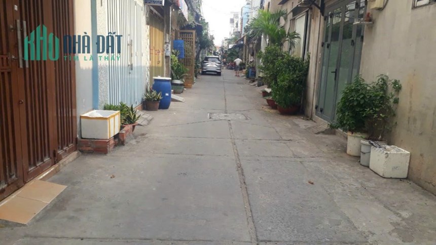 Bán lô đất 2 mặt hẻm 6m thông ĐS 8 Bình Hưng Hòa 6.3x15 full thổ đối diện Eon Tân Phú.