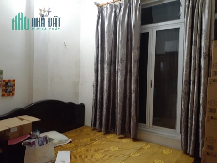 Tôi bán căn nhà tại Vĩnh Hồ Đống Đa ngay Thái Thịnh Mặt ngõ kinh doanh gồm 6 tầng,nhà tự xây còn