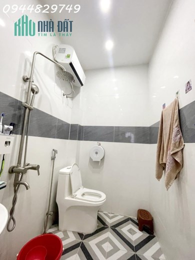 Hàng ngon ! Lại về 1 căn lô góc 2 tầng TRẦN CAO VÂN,Thanh Khê, ĐN. Giá chỉ 2,x tỷ ( x trả mấy cũng