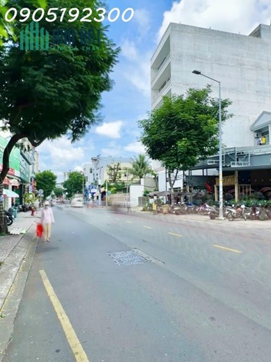 8,4 TỶ NHÀ HẺM VƯỜN LÀ   80M2 – HXH - ĐÚC BTCT 5 TẦNG – 5 PN – 6WC - HOÀN CÔNG ĐỦ.