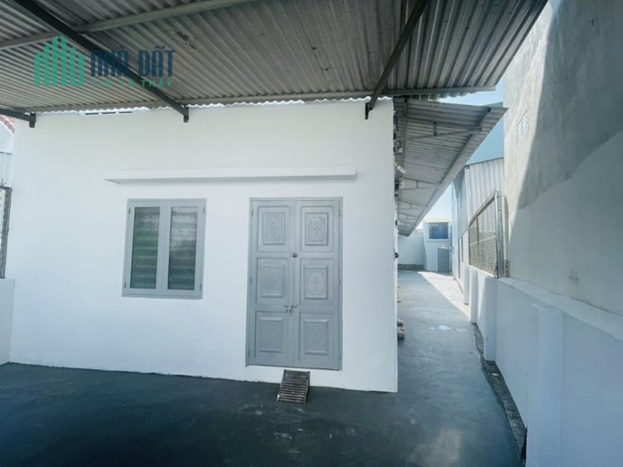 Bán dãy trọ 7 phòng gần chợ Ga 2 tỷ 6