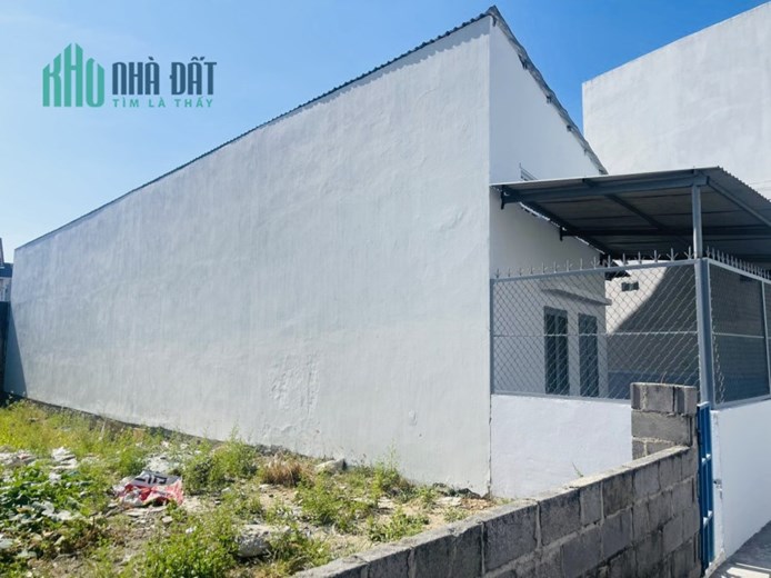 Bán dãy trọ 7 phòng gần chợ Ga 2 tỷ 6