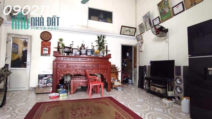 Bán nhà mặt phố Nguyễn Văn Linh, Sài Đồng. 85m2 giá 10 tỷ