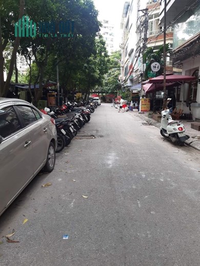 Mặt ngõ 68 Cầu Giấy, Kinh doanh sầm uất  ,oto đỗ cửa, 161m2  mặt tiền7.5m giá chỉ 25 tỷ