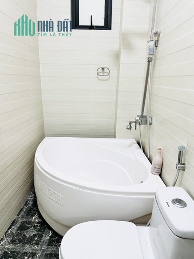 Cần Khách Thuê Nguyên Nhà Hồng Hà, Quận Hoàn Kiếm, 3 Phòng Ngủ