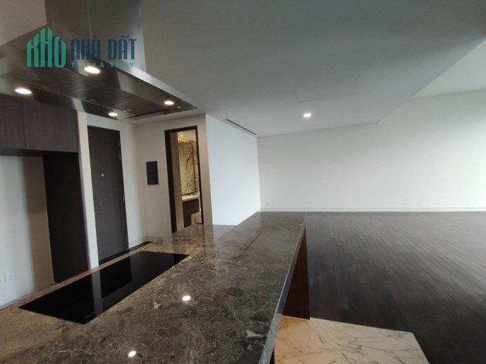 CẦN BÁN GẤP CĂN HỘ 3PN TÒA  COVE EMPIRE CITY THỦ THIÊM GIÁ 30 TỶ 
 HUỲNH THƯ 0905724972