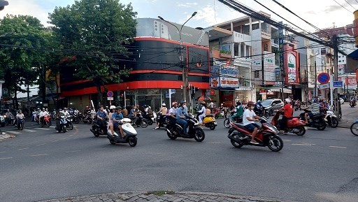 Cần bán lô góc 2 MT ngã tư đường Hùng Vương, Q. Hải Châu, Đà Nẵng.