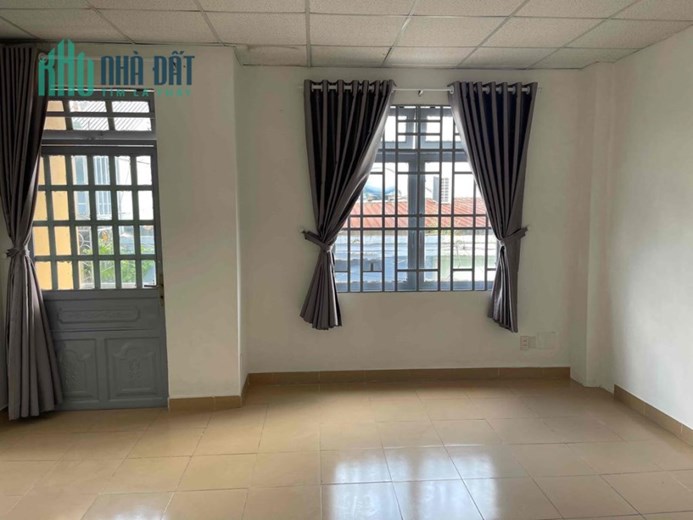 Cho thuê nhà mới sạch sẽ, hẻm xe hơi