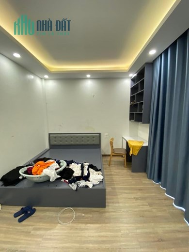 Cần bán BTLK , KĐT Mễ Trì Thượng , NTL , DT85m x4 tầng , MT 4m , giá 15 tỷ. LH 0989129838