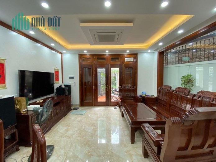 Cần bán BTLK , KĐT Mễ Trì Thượng , NTL , DT85m x4 tầng , MT 4m , giá 15 tỷ. LH 0989129838
