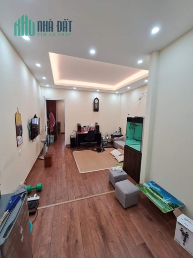 Chính chủ bán gấp nhà mặt phố Giảng Võ, trung tâm, kinh doanh đỉnh, giá chỉ 12.5 tỷ