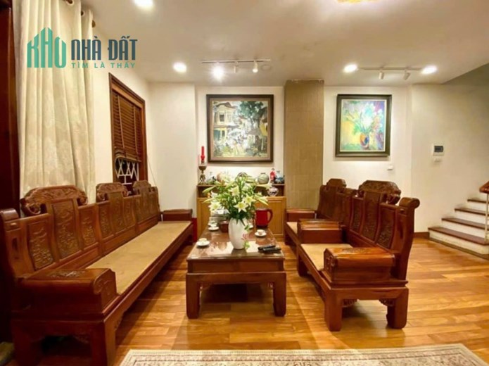 Bán nhà Hoàng Tăng Bí 68m2, mặt tiền đẹp, Sổ Vuông 68m hơn 5 tỷ. Ô TÔ VÀO NHÀ. 0965283789