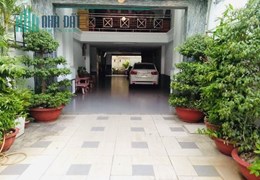 CẦN BÁN KHÁCH SẠN 6 tầng thang máy đang kinh doanh trung tâm Gò Vấp , giá ngộp 