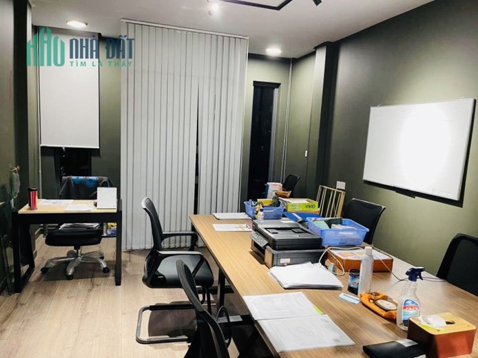 BÁN NHÀ 5 TẦNG HXT CHO THUÊ LÀM VP ĐƯỜNG LÝ VĂN PHỨC , P.TÂN ĐỊNH , Q1 ,GIÁ THẤP HƠN THỊ TRƯỜNG 