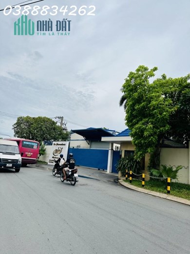 GIẢM 300 TRIỆU BÁN GẤP ĐẤT MẶT TIỀN KHU DÂN CƯ NAM THIÊN LỘC - TP HỒ CHÍ MINH