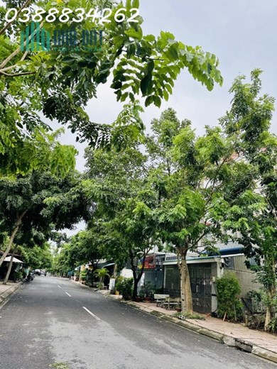 GIẢM 300 TRIỆU BÁN GẤP ĐẤT MẶT TIỀN KHU DÂN CƯ NAM THIÊN LỘC - TP HỒ CHÍ MINH
