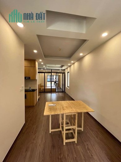 Chỉ 2.85 tỷ sở hữu ngay Penhouse Lâm Nghiệp 120m2- Căn góc 4PN full nội thất - Slot ô tô