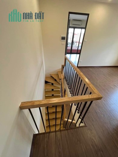 Chỉ 2.85 tỷ sở hữu ngay Penhouse Lâm Nghiệp 120m2- Căn góc 4PN full nội thất - Slot ô tô