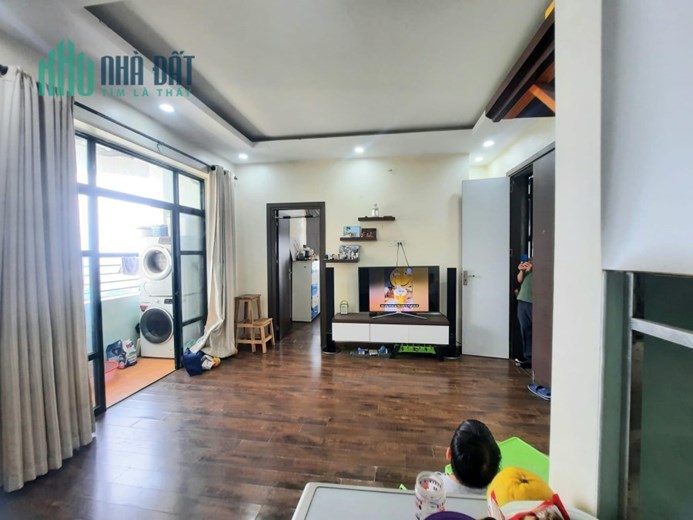 Chung cư Đại Kim - Hoàng Mai 68m2, 2 ngủ, 2 Wc - Full nội thất chỉ 2.15 tỷ