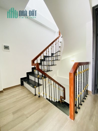 BÁN NHÀ CỔ NHUẾ BẮC TỪ LIÊM - DIỆN TÍCH 31M -  6 TẦNG - MẶT TIỀN 4.5M - GIÁ NHỈNH  4.58 TỶ - CÓ