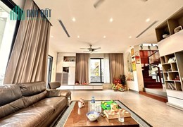 HẠ SỐC 1 TỶ, SIÊU PHẨM BIỆT THỰ, KĐT DỊCH VỌNG VIP, Ở, KINH DOANH 310M2*4 TẦNG * MẶT TIỀN 15M * 64