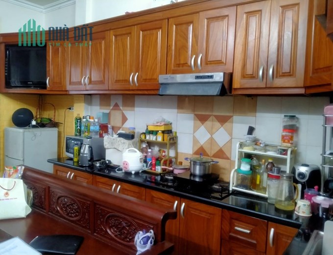 BÁN NHÀ LÊ TRỌNG TẤN: 45M x 4 TẦNG , Ô TÔ RẤT GẦN NHÀ, NGÕ PHÂN LÔ, GIÁ 5.2 TỶ