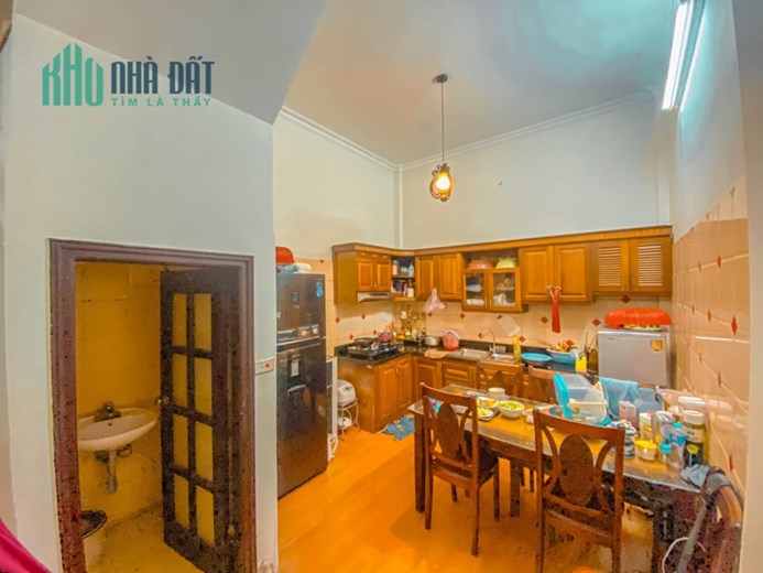 Bán nhà Mễ Trì Thượng, Từ Liêm 42m2, 4 tầng Ngõ thông rộng Cách Ô tô tránh 10m