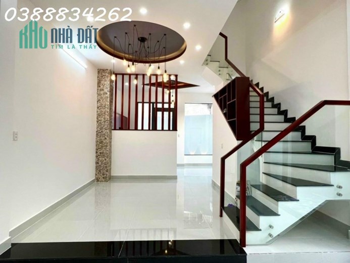 CHÀO BÁN 7 TỶ - GIẢM 200 TRIỆU CÒN 6,8 TỶ - BÁN NHÀ HẺM XE TRÁNH 6M - SÁT TRƯỜNG HỌC CẤP 3 - KHU
