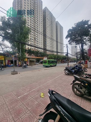 Bán nhà mặt phố Cầu Bươu, Thanh Trì, 70m2, 5 tầng, ô tô dừng đỗ kinh doanh, 16.5 tỷ