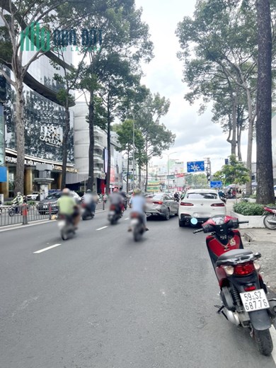 Nhà 3 tầng MT đường 3/2 P10 Q10 - Giá : 40 Tỷ (TL)