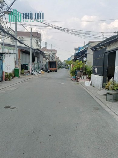 Bán nhà Bàu Cát-Ngang 4.4m-100m2-khu vực dân trí cao-an ninh chỉ 4 tỷ