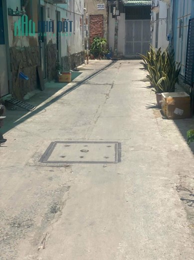 Bán nhà đường số 10 P. Tân Quy.Quận 7,Hẻm ÔTÔ đỗ cổng