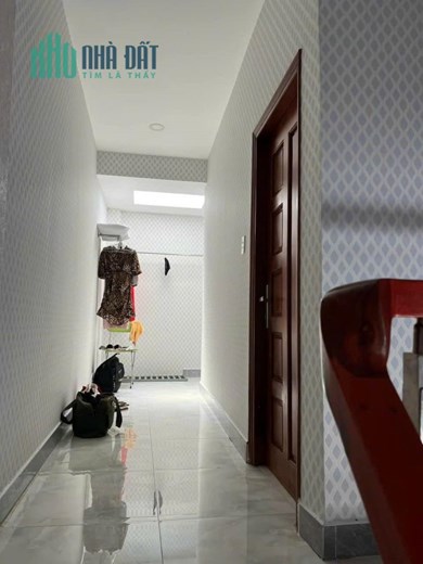 Bán nhà đường số 10 P. Tân Quy.Quận 7,Hẻm ÔTÔ đỗ cổng