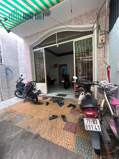 BÁN NHÀ  ĐƯỜNG TÔN ĐẢN- 80M2 - KHU DÂN CƯ HIỆN HỮU- GIÁ CHỈ NHỈNH 4 TỶ.