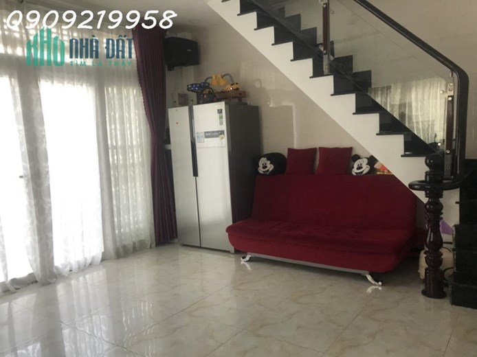 Chính Chủ Bán nhà 2 tầng + Sân thượng 113m2 Đường Nguyễn Văn Quá, Q.12
