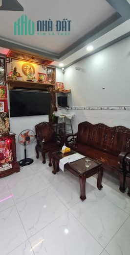 SÁT MẶT TIỀN TỈNH LỘ 10 - GẦN Q6 GIÁP KHU TÊN LỬA AEON MALL BÌNH TÂN - NHÀ 2 TẦNG MỚI ĐẸP - 30M2