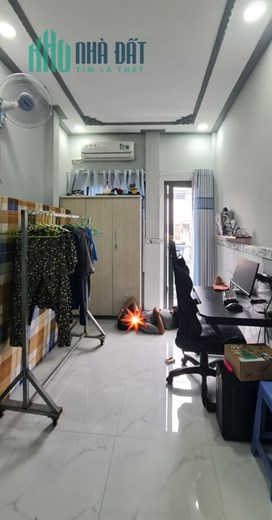 SÁT MẶT TIỀN TỈNH LỘ 10 - GẦN Q6 GIÁP KHU TÊN LỬA AEON MALL BÌNH TÂN - NHÀ 2 TẦNG MỚI ĐẸP - 30M2