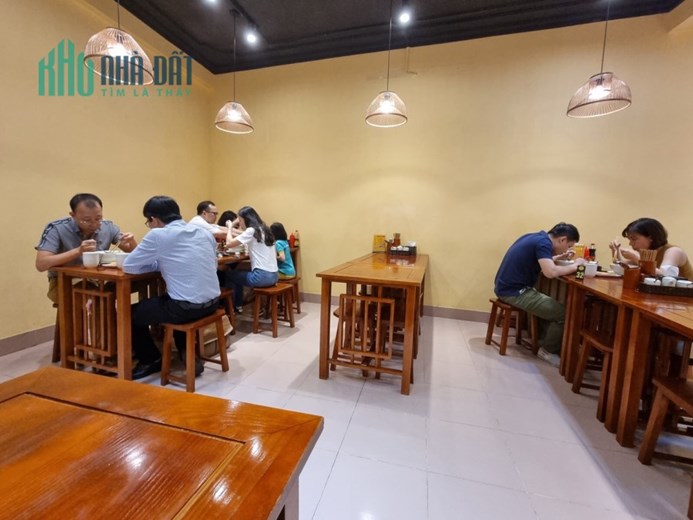 Vị trí đẹp - kinh doanh sầm uât - vỉa hè rộng - ô tô 4 làn – phố Miếu Đầm, 55m2 x 5 Tầng