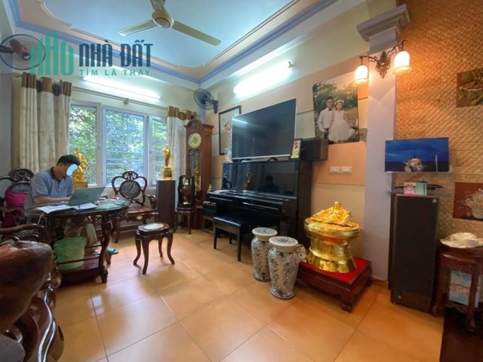 BÁN NHÀ YÊN DUYÊN HOÀNG MAI - DIỆN TÍCH 38M - 5 TẦNG - MẶT TIỀN 3,3M - GIÁ NHỈNH 11,3 TỶ.