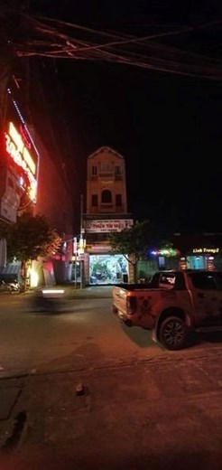 Chính chủ cần bán gấp căn nhà tại trung tâm Phố Dầu, Tân Quang, Văn Lâm, Hưng Yên.