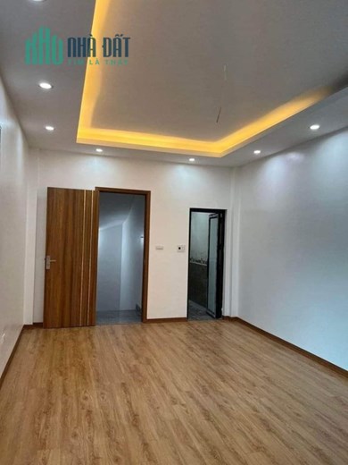 Hoàng Cầu 29m² 3PN 10m Ô Tô, ngay gần hồ, tiện ích bạt ngàn giá 4.7 tỷ.