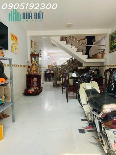 NHÀ HUỲNH THIỆN LỘC, TÂN PHÚ - 3 TẦNG ĐÚC -  ĐÃ HOÀN CÔNG, GIẢM 400 TRIỆU ĐỒNG, GIÁ MỚI  5,2 TỶ.