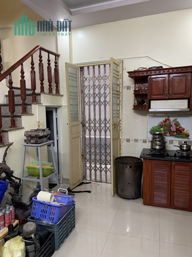Bán nhà phố Trung Hành, 44m 3 tầng lô góc GIÁ 2.3 tỉ ngõ cực nông gần Sân Bóng